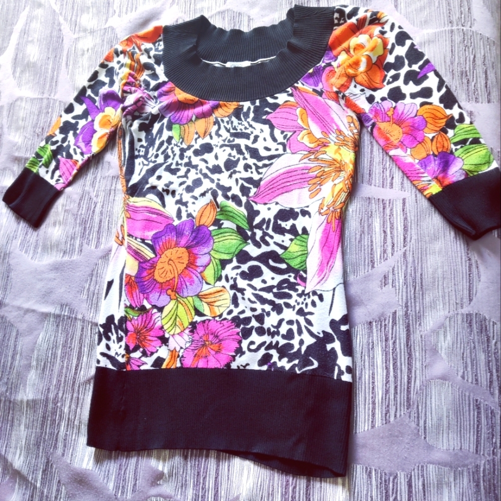 Ladies sweater blouse